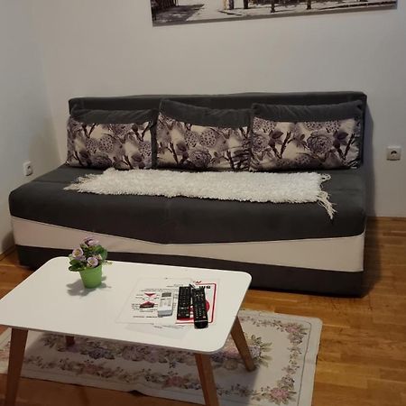 Nakii Apartmani Podgorica Habitación foto