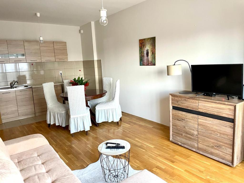 Nakii Apartmani Podgorica Exterior foto
