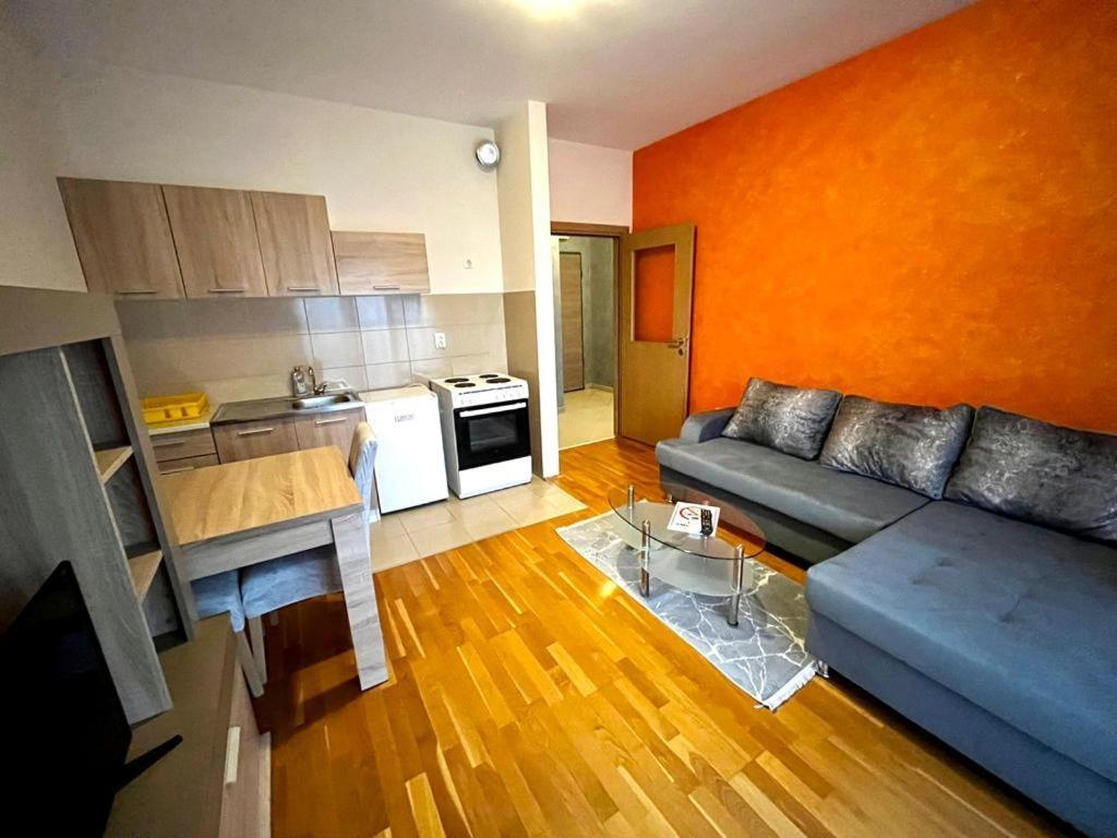 Nakii Apartmani Podgorica Exterior foto